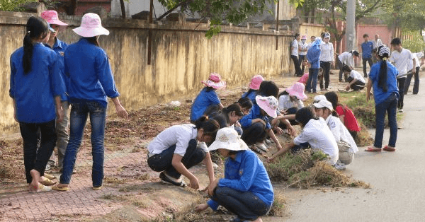 Đề thi GDCD 11 Giữa học kì 1 có đáp án (3 đề)