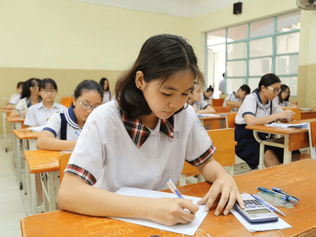 [Năm 2023] Đề thi Học kì 1 Tiếng Việt lớp 4 có đáp án (10 đề)
