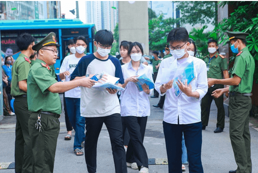 Tổng hợp tài liệu ôn thi Đánh giá năng lực Bộ Công an 2026