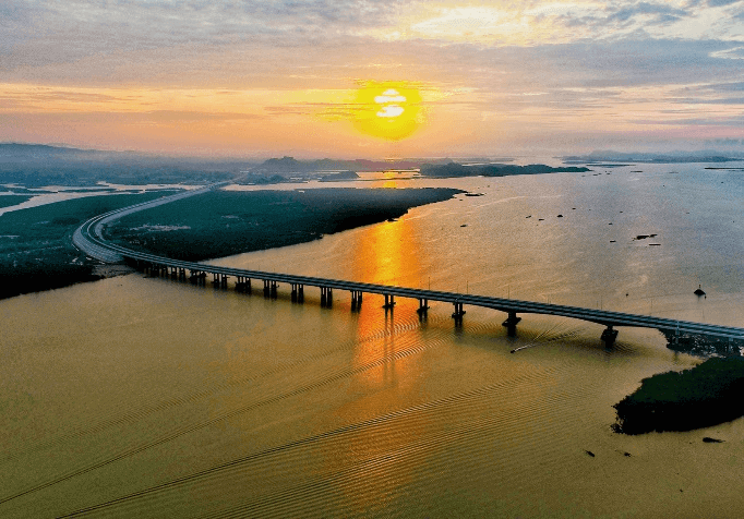 Giáo án Địa Lí 8 Chân trời sáng tạo Bài 8: Đặc điểm thủy văn