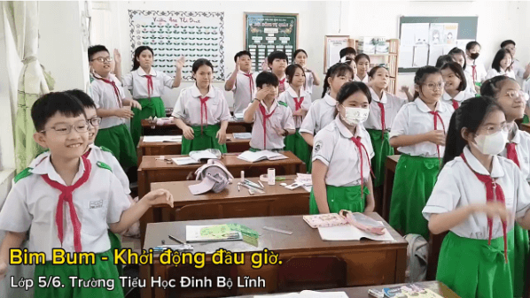 Giáo án điện tử Tìm ý cho đoạn văn thể hiện tình cảm, cảm xúc về một bài thơ lớp 5 | PPT Tiếng Việt lớp 5 Chân trời sáng tạo