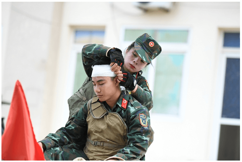 Lý thuyết GDQP 12 Bài 5: Luật sĩ quan Quân đội Việt Nam và Luật Công an nhân dân