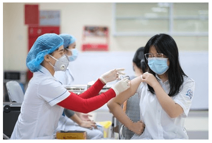 Tuyên truyền về sự cần thiết của việc tiêm phòng vaccine