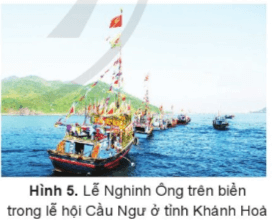 Lịch Sử và Địa Lí lớp 4 Cánh diều Bài 12: Dân cư, hoạt động sản xuất và một số nét văn hóa ở vùng Duyên hải miền Trung (ảnh 4)