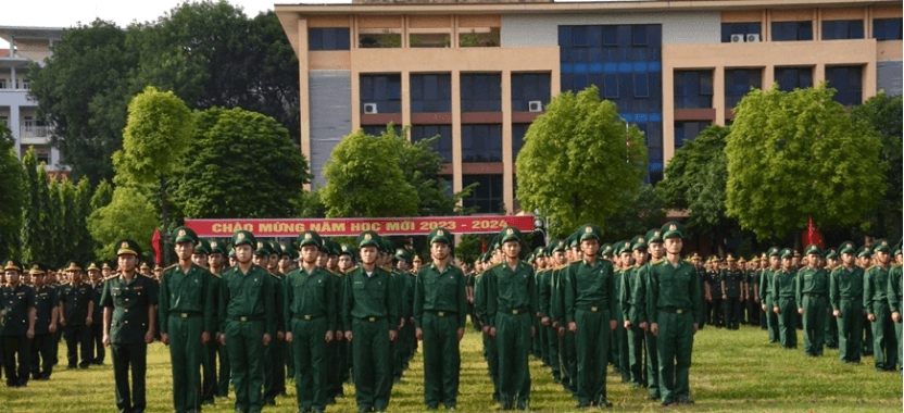 Học viện Biên phòng chỉ xét tuyển 3 tổ hợp, bắt buộc phải có văn, toán