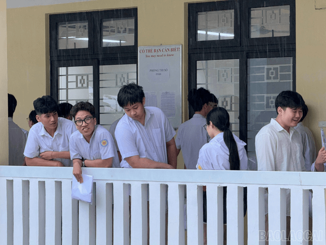 Những điều thí sinh cần làm sau khi biết điểm chuẩn