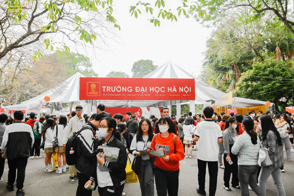 Tất tần tật về khối A00 năm 2025: Có những ngành nào? Trường nào?