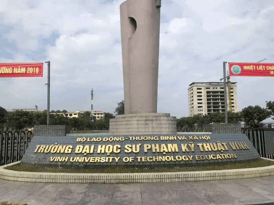 Đại học Sư phạm Kỹ thuật Vinh (năm 2023)