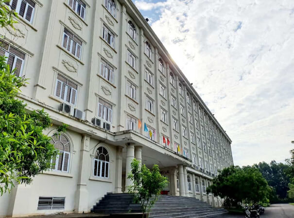 Trường Đại học Công nghệ miền Đông (năm 2025)