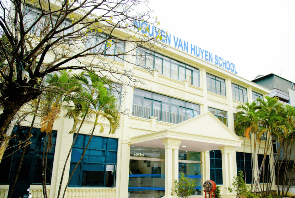 Thông tin về Trường THPT Nguyễn Văn Huyên (Hà Nội)