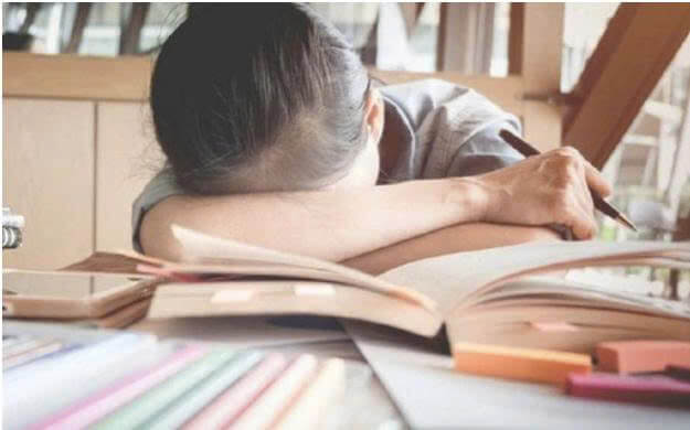 10+ Đoạn văn nghị luận xã hội 200 chữ về hiện tượng học đối phó (siêu hay) (ảnh 1)