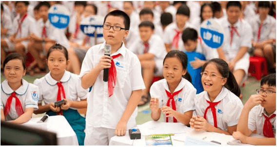 Đoạn văn nghị luận xã hội về quyền tự do ngôn luận ở học sinh